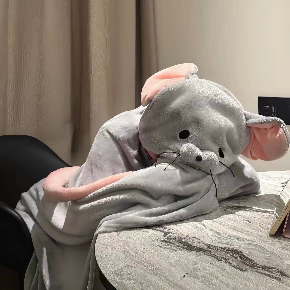Rat Cape